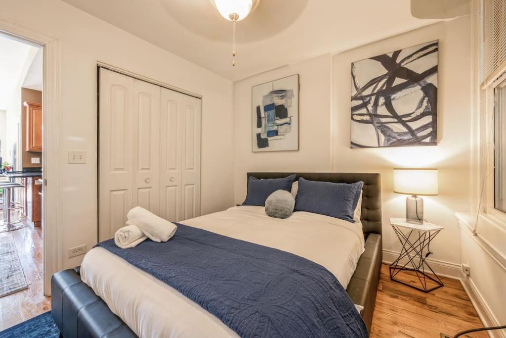 Lovely 2 Bed 3 Miles From Dt W Free Parking Chicago Buitenkant foto